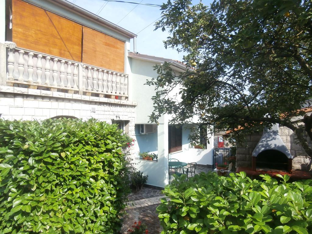 Gabi Apartment