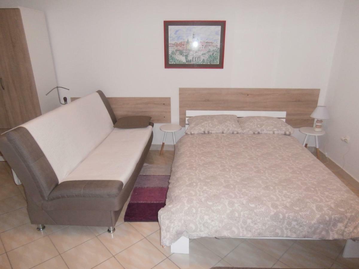 Gabi Apartment